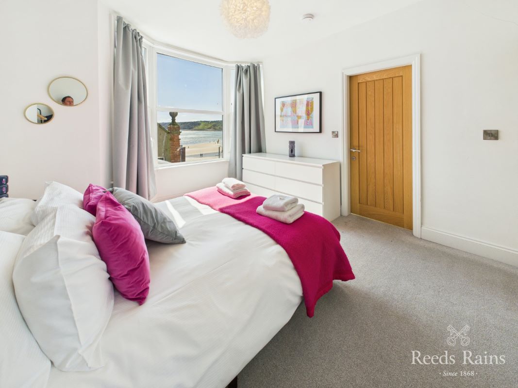 73 Eastborough, Scarborough, North Yorkshire, YO11 1NH