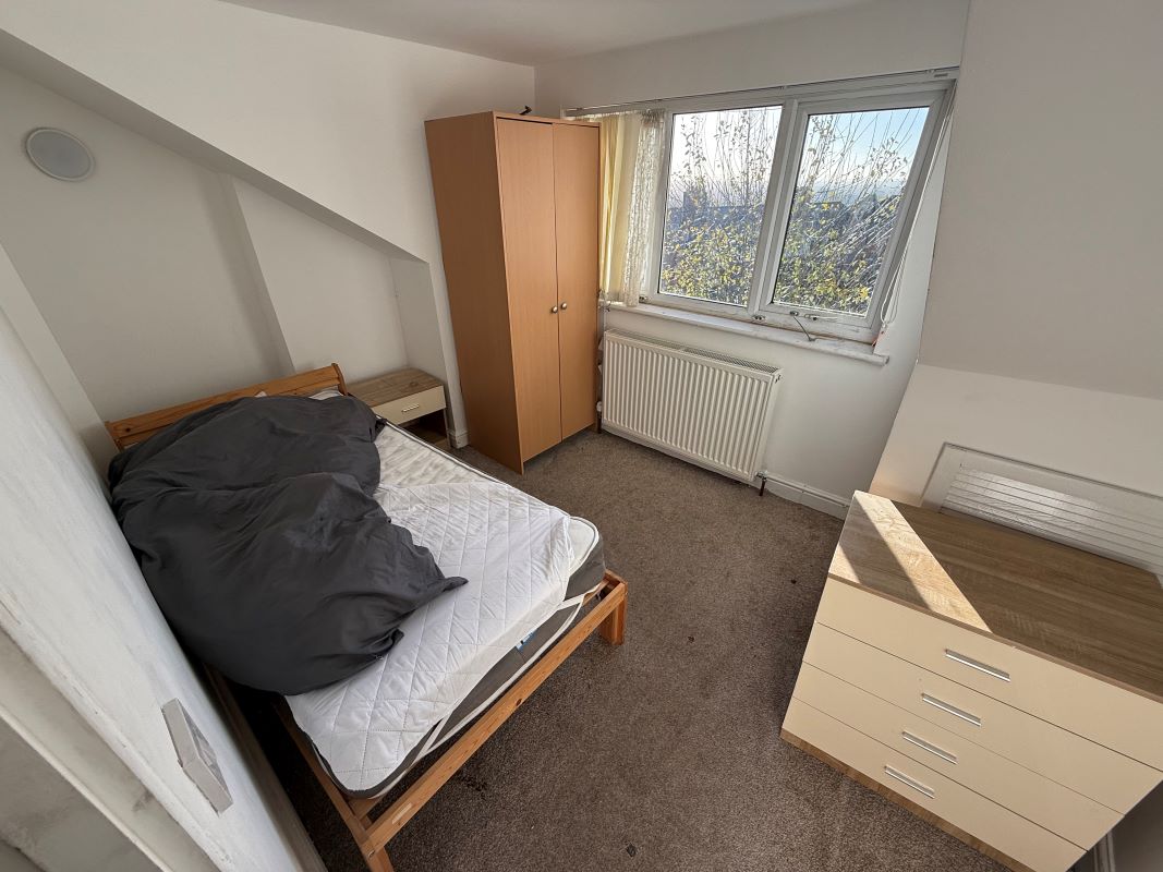 32 Corby Road, Nottingham, Nottinghamshire, NG3 5HF