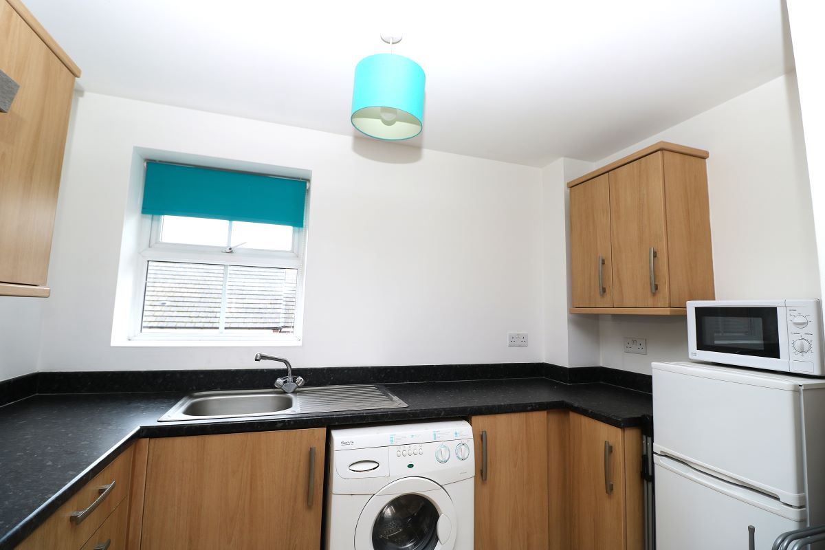 28 William Barrows Way, Tipton, West Midlands, DY4 9EA