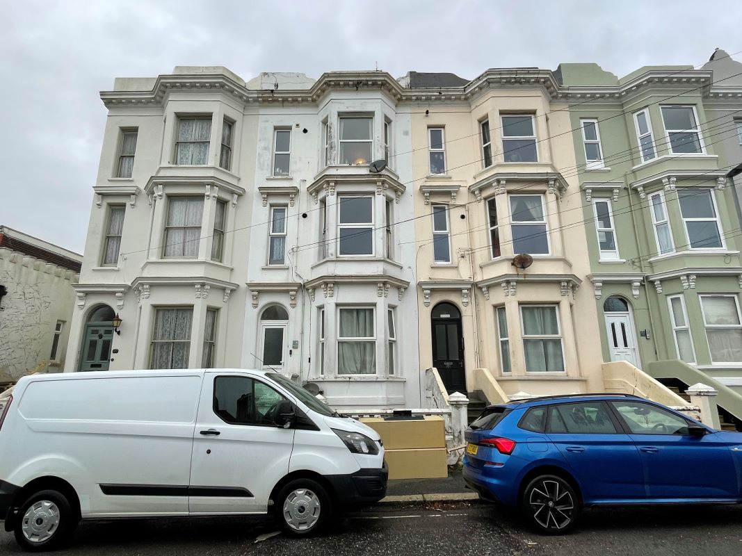 Property for Auction in Sussex & Hampshire - 99a Priory Road, Hastings, East Sussex, TN34 3JG