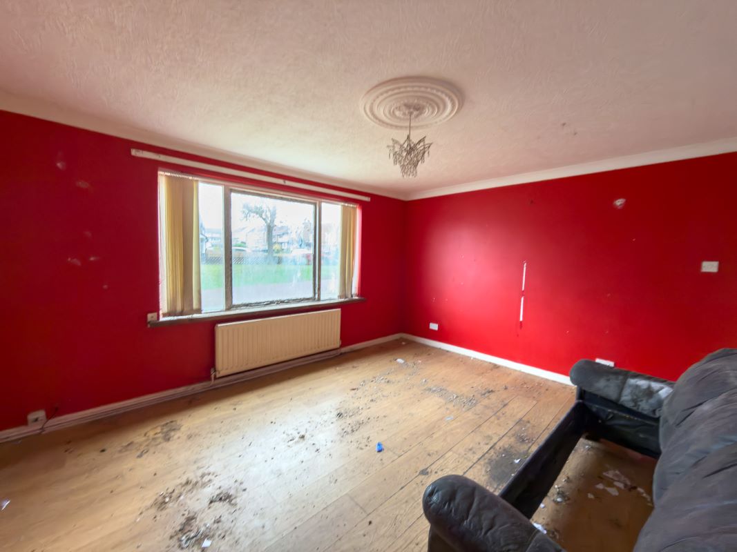 32, Sledmere Close, Peterlee, County Durham, SR8 5JN