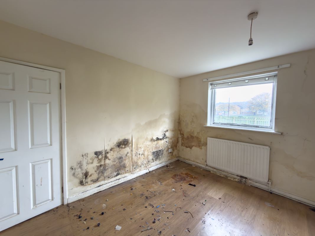 32, Sledmere Close, Peterlee, County Durham, SR8 5JN