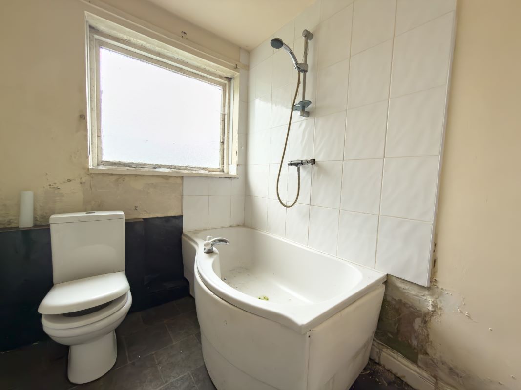 32, Sledmere Close, Peterlee, County Durham, SR8 5JN