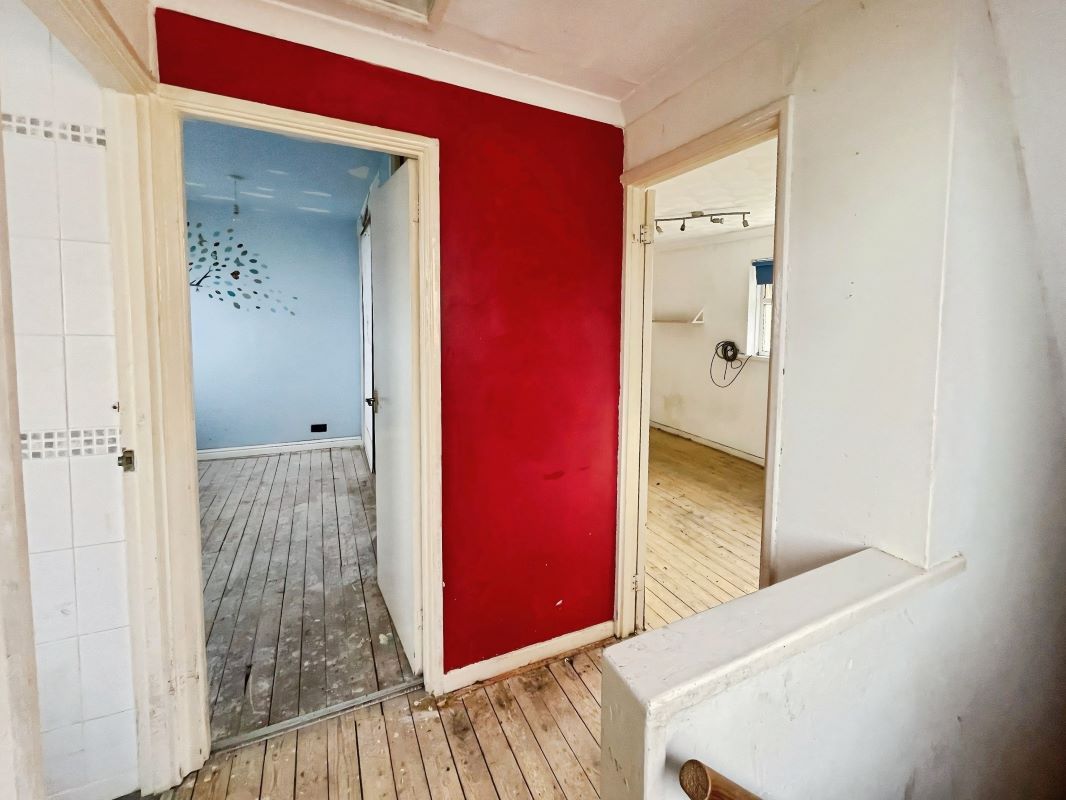 172 Garth Avenue, Glyncoch, Pontypridd, CF37 3AD