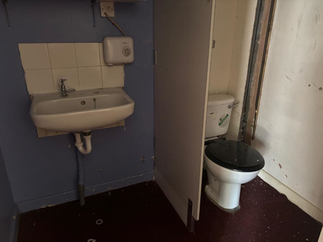 7 Market Arcade, Gainsborough, Lincolnshire, DN21 2DY