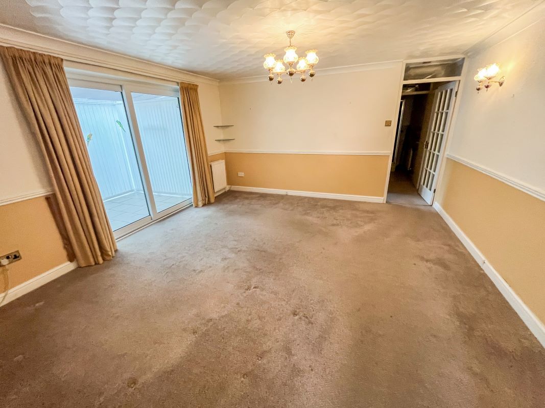 16 Finchfield, Peterborough, Cambridgeshire, PE1 4YG