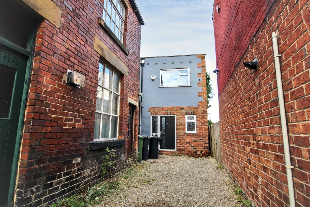 Land Adjoining, 48a Wesley Street Morley, Leeds, West Yorkshire, LS27 9ED