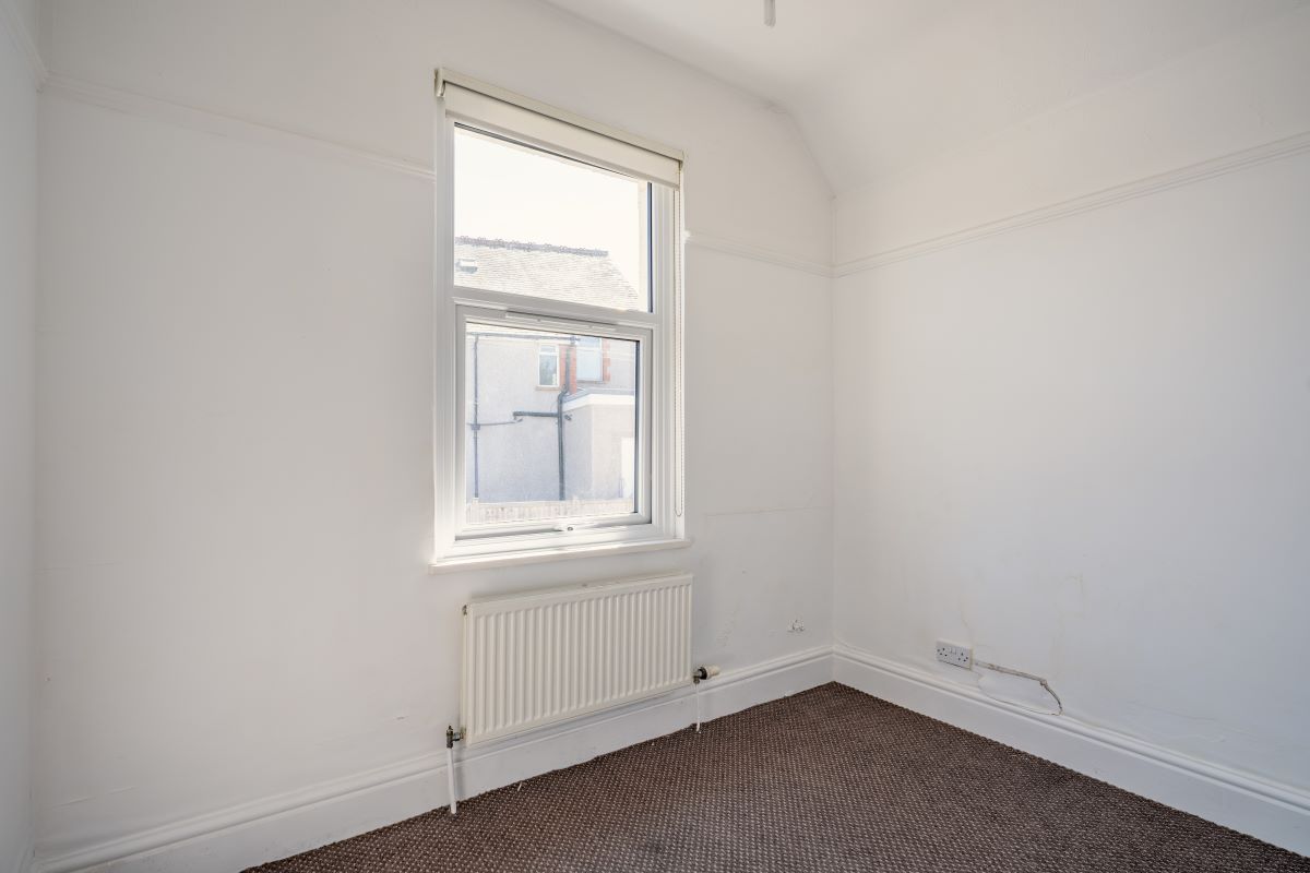 79 Princes Drive, Colwyn Bay, Clwyd, LL29 8PW