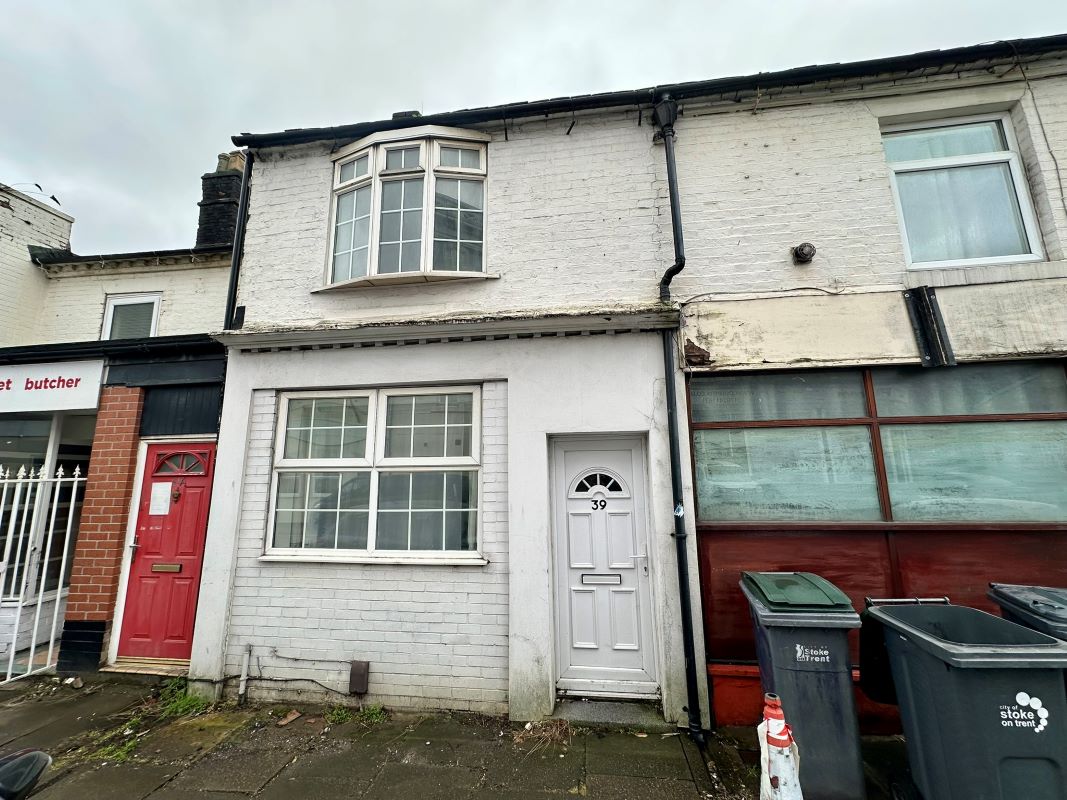 Property for Auction in Cheshire, Staffordshire & Shropshire - 39 Liverpool Road, Stoke-On-Trent, Staffordshire, ST4 1AW