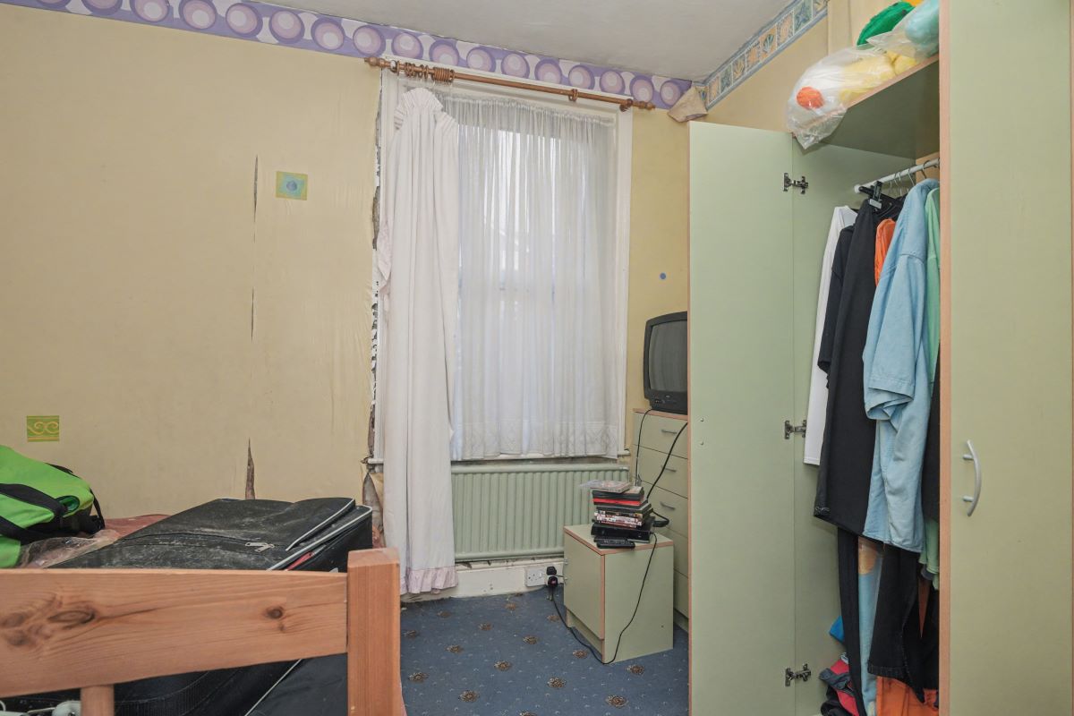 4 Brighton Avenue, Blackpool, Lancashire, FY4 1HL