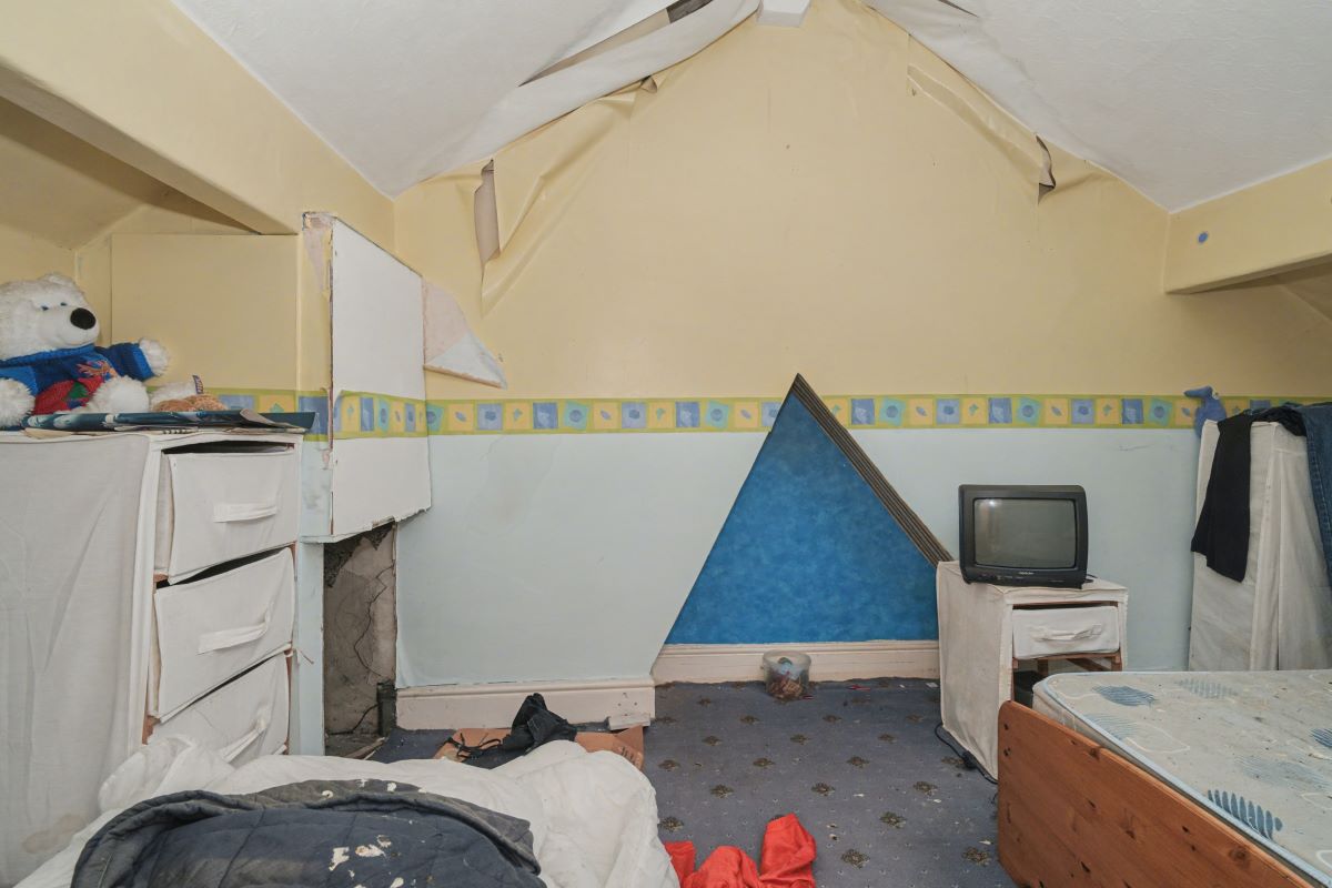 4 Brighton Avenue, Blackpool, Lancashire, FY4 1HL