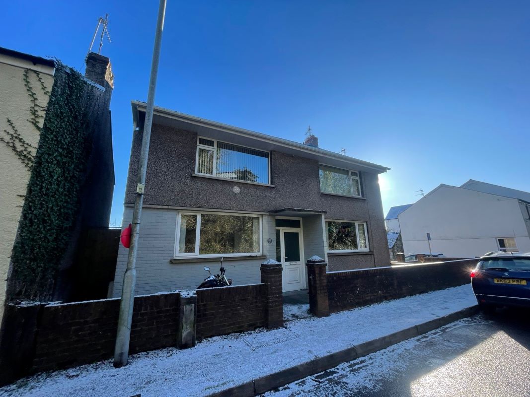 Property for Auction in Wales - 33 Maesteg Road, Tondu, Bridgend, CF32 9DP