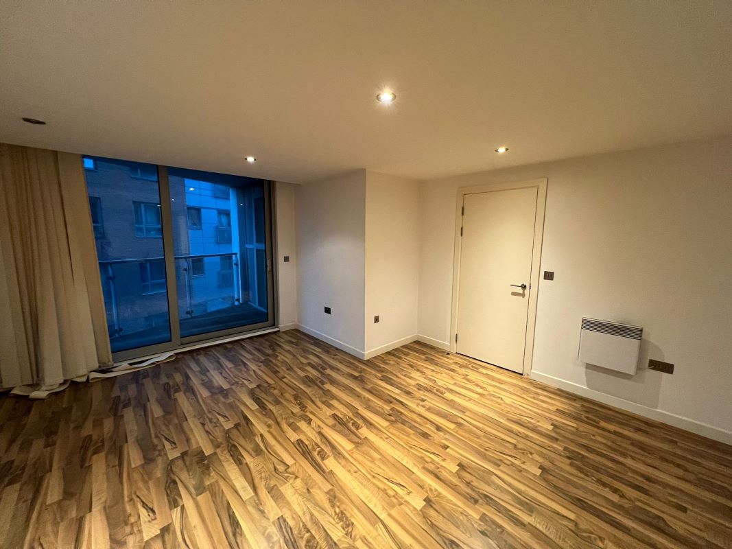 Flat 56 City Point, Sheffield, South Yorkshire, S1 4BP