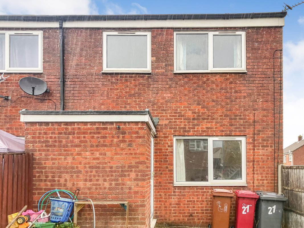 21, Hiles Avenue Winterton, Scunthorpe, South Humberside, DN15 9XY