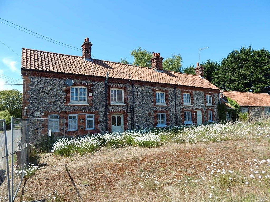 Property for Auction in East Anglia - 7 White Hart Street Foulden, Thetford, Norfolk, IP26 5AW