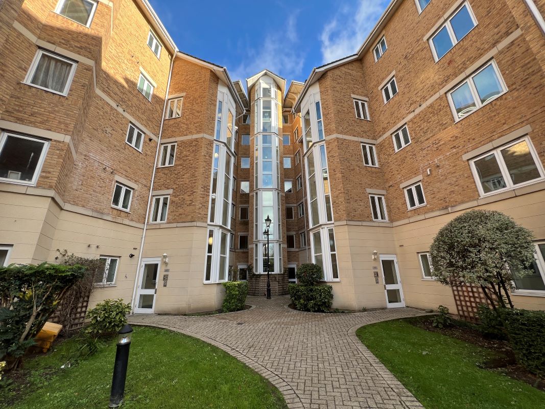 65 Blakes Quay Gas Works Road, Reading, Berkshire, RG1 3EN