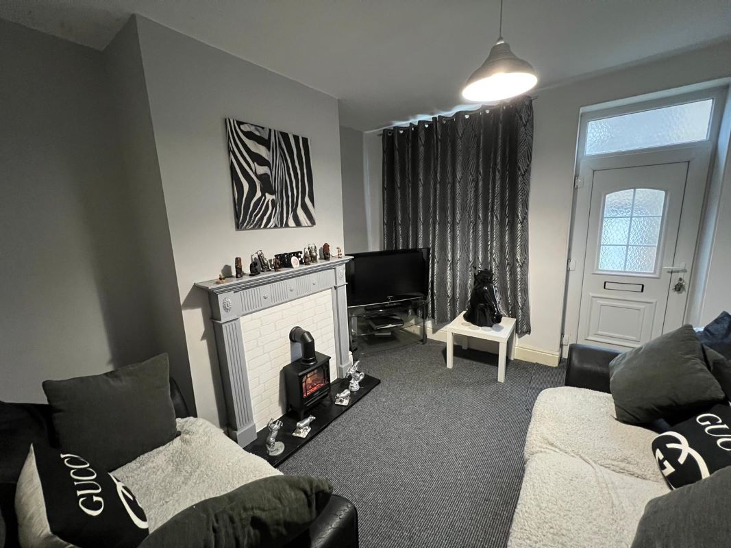 3 Rhodes Terrace, Barnsley, South Yorkshire, S70 1TX