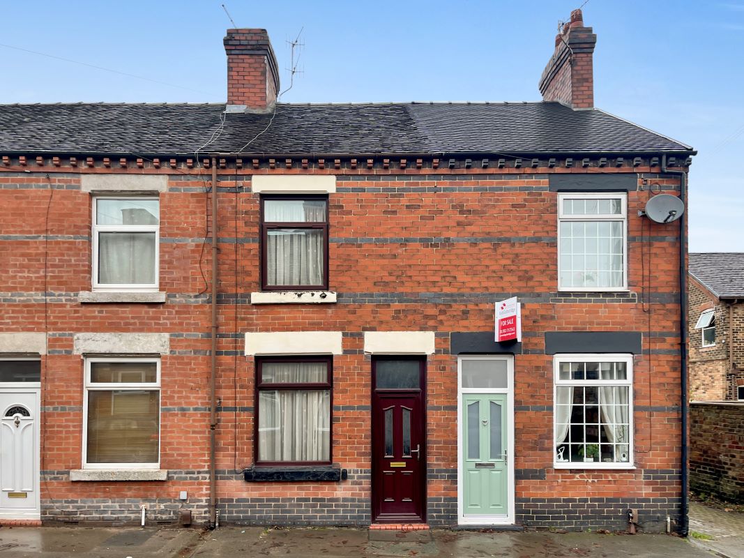 Property for Auction in Cheshire, Staffordshire & Shropshire - 6 Taylor Street, Newcastle, Staffordshire, ST5 9NB