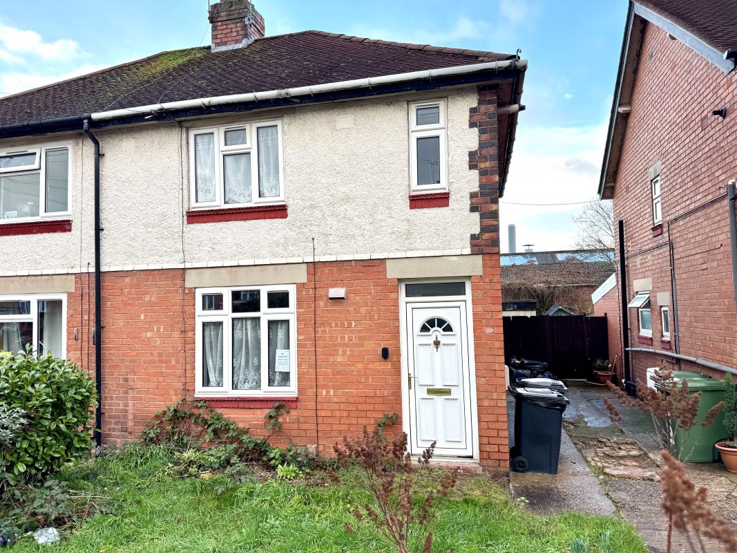Property for Auction in Birmingham - 13 Kingsley Avenue, Redditch, Worcestershire, B98 8PL