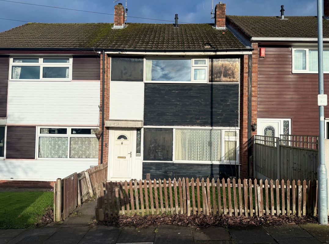 Property for Auction in Cheshire, Staffordshire & Shropshire - 3 Pegroy Grove, Stoke-On-Trent, Staffordshire, ST6 1QQ