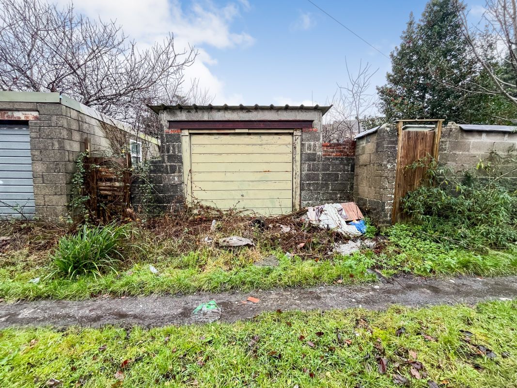 Property for Auction in London - Garage, 23 Penallt Road, Llanelli, Dyfed, SA15 1HF