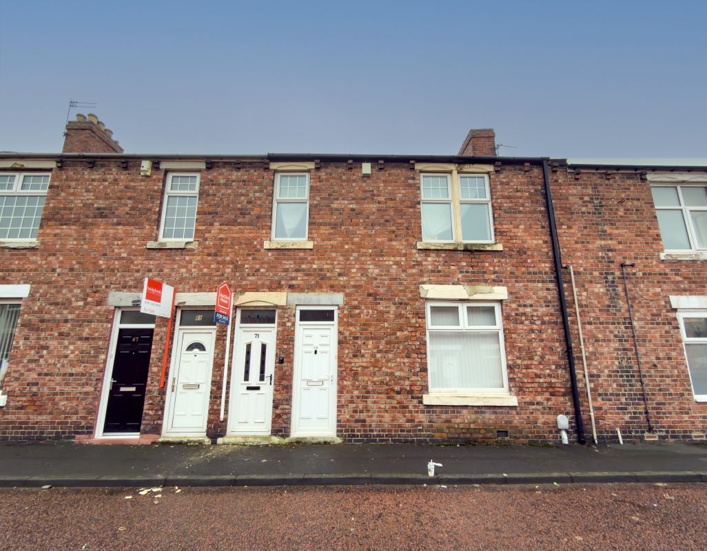 Property for Auction in North East - 71 Queen Street Birtley, Chester le Street, County Durham, DH3 1EB