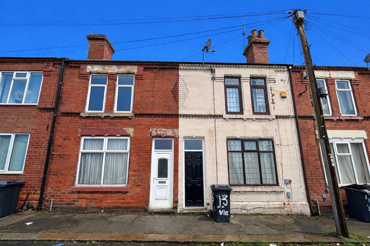 Property for Auction in South Yorkshire - 13 Victoria Street Goldthorpe, Rotherham, South Yorkshire, S63 9HS