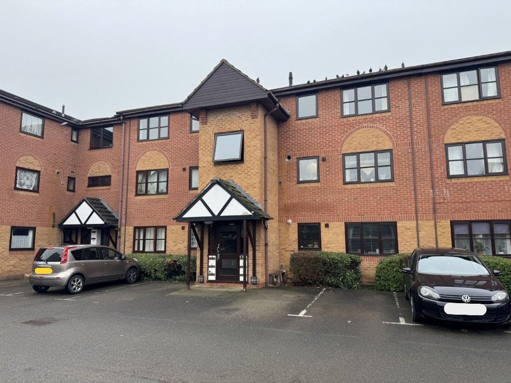 Property for Auction in East Anglia - 12 Rugby Court, Grantham, Lincolnshire, NG31 6HZ