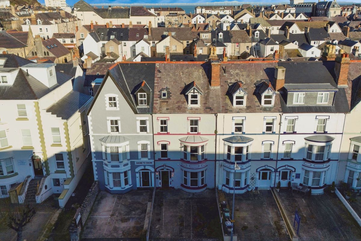 Property for Auction in Wales - 23 Deganwy Avenue, Llandudno, Gwynedd, LL30 2YB