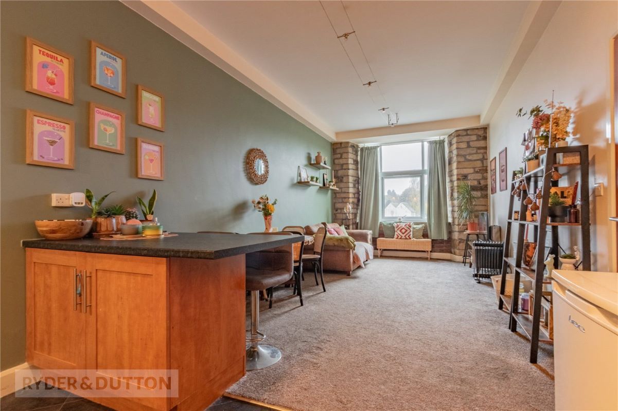 Property for Auction in Manchester - Apartment 27 Savile Court, Savile Street, Huddersfield, West Yorkshire, HD3 4JT