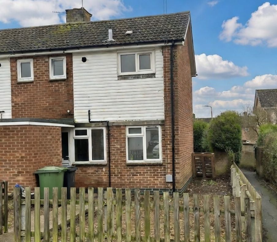 Property for Auction in London - 18 Alpine Close, Oakham, Rutland, LE15 6NP