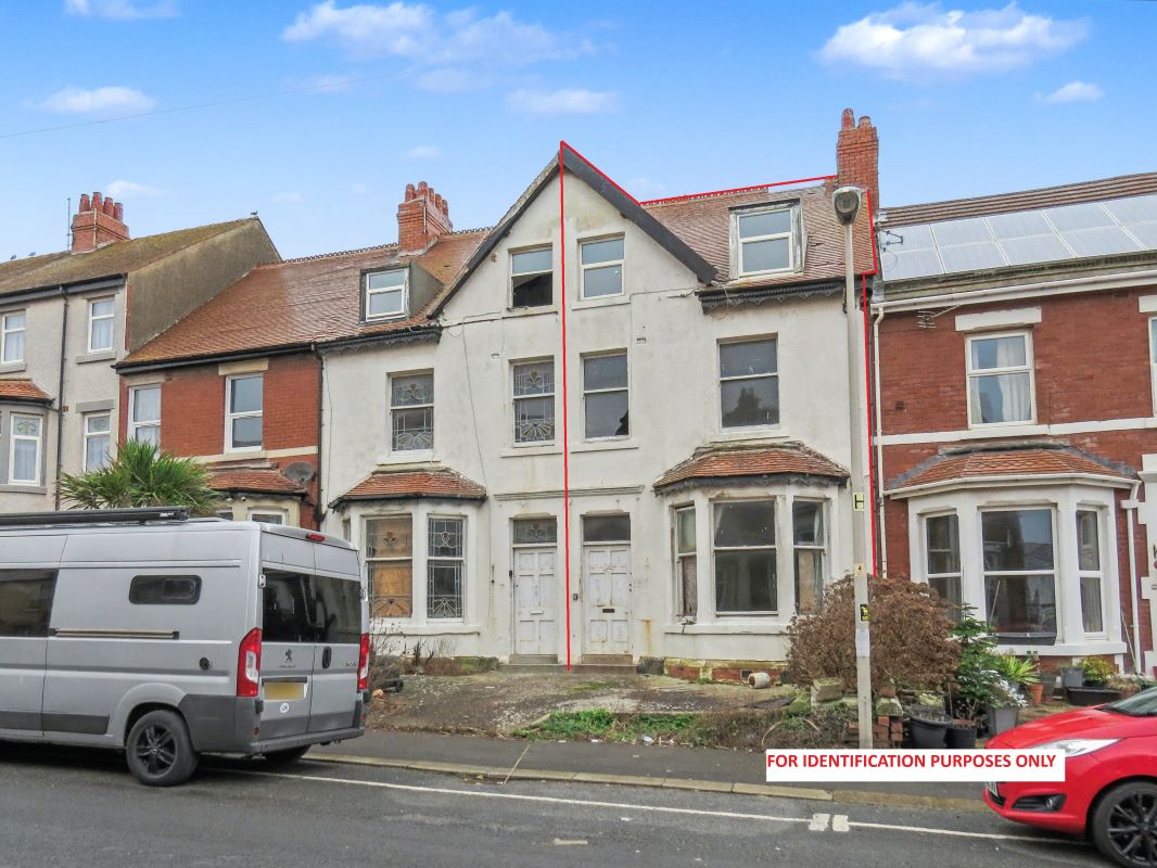 Property for Auction in Lincolnshire - 20 Hesketh Avenue Bispham, Blackpool, Lancashire, FY2 9JX