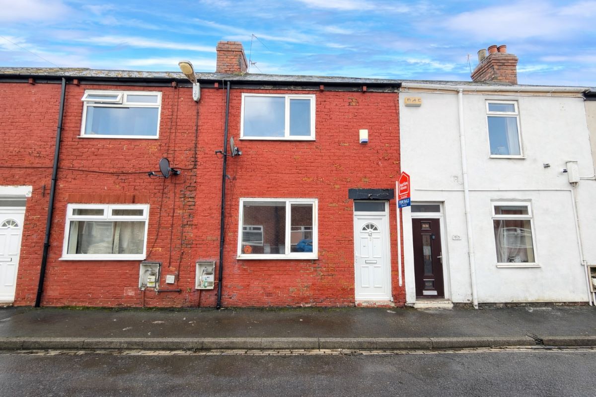 Property for Auction in North East - No.43 Albert Street Grange Villa, Chester le Street, County Durham, DH2 3LS