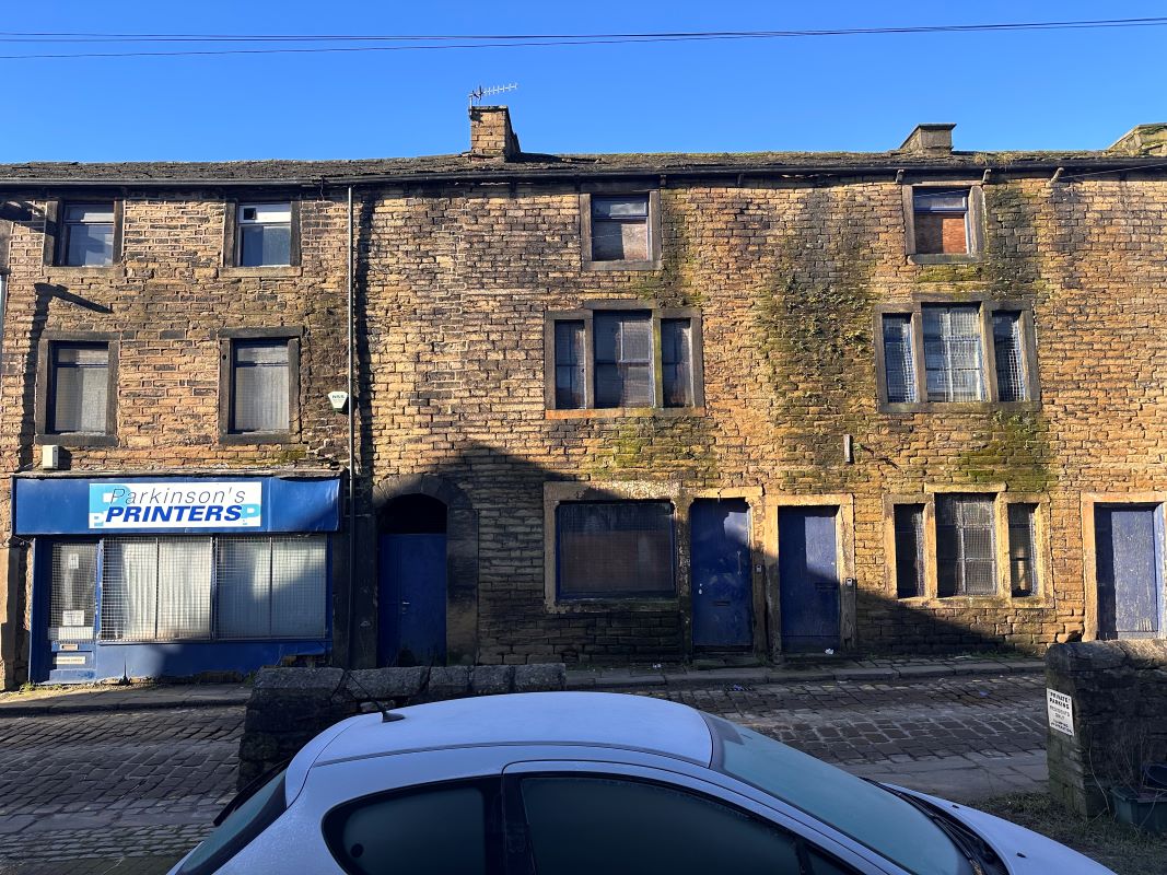 Property for Auction in London - 5 Chapel Lane, Keighley, Bradford, BD21 2AJ