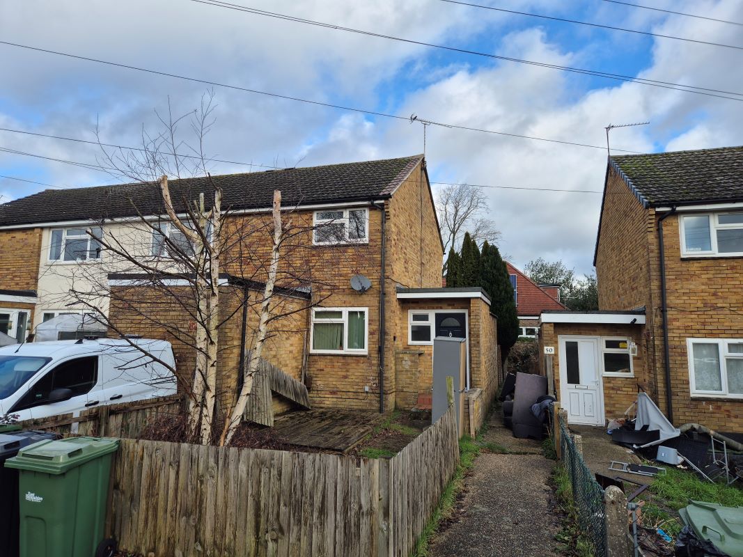 Property for Auction in Sussex & Hampshire - 48 Rival Moor Road, Petersfield, Hampshire, GU31 4HD