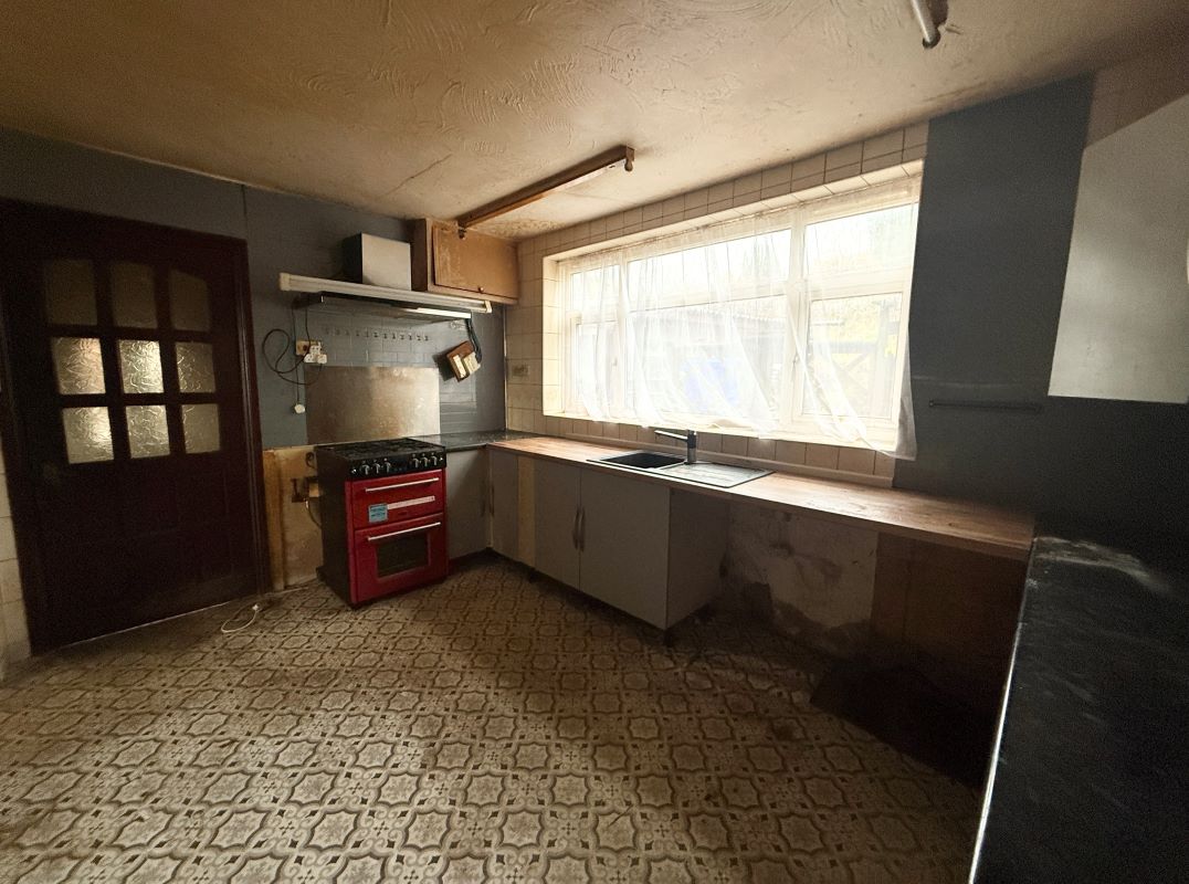 Property for Auction in Cheshire, Staffordshire & Shropshire - 50 Sherwin Road, Stoke-On-Trent, Staffordshire, ST6 7BQ