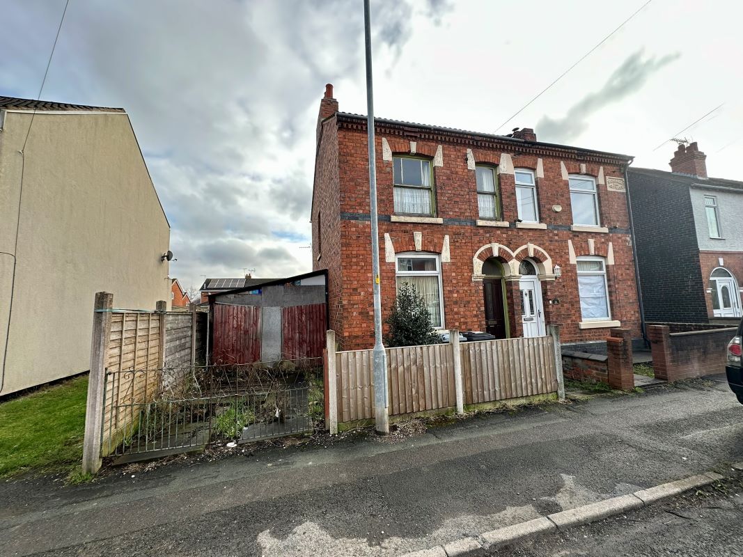 Property for Auction in Cheshire, Staffordshire & Shropshire - 83 Minshull New Road, Crewe, Cheshire, CW1 3PG