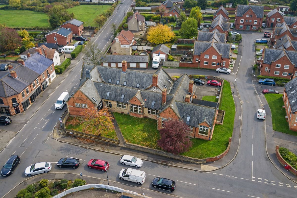Old School Lane Creswell, Worksop, Nottinghamshire, S80 4BY