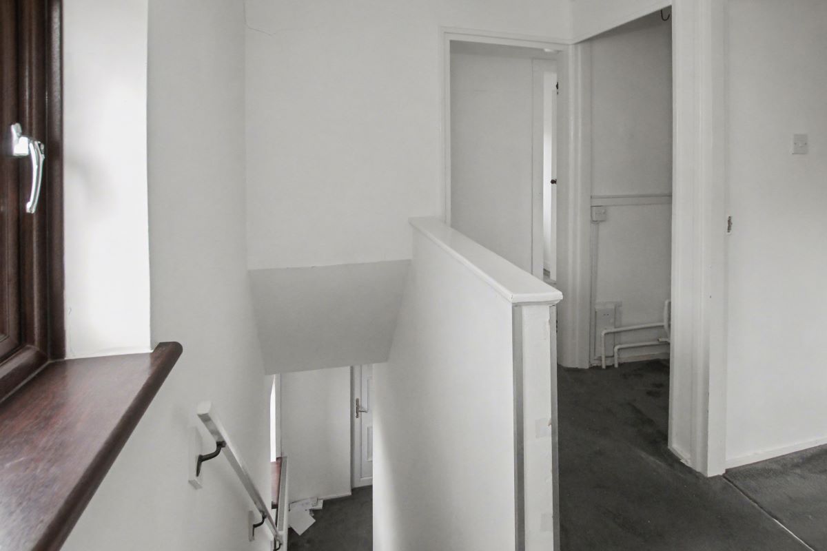 6 Hutton Way, Stoke-On-Trent, Staffordshire, ST2 0NU