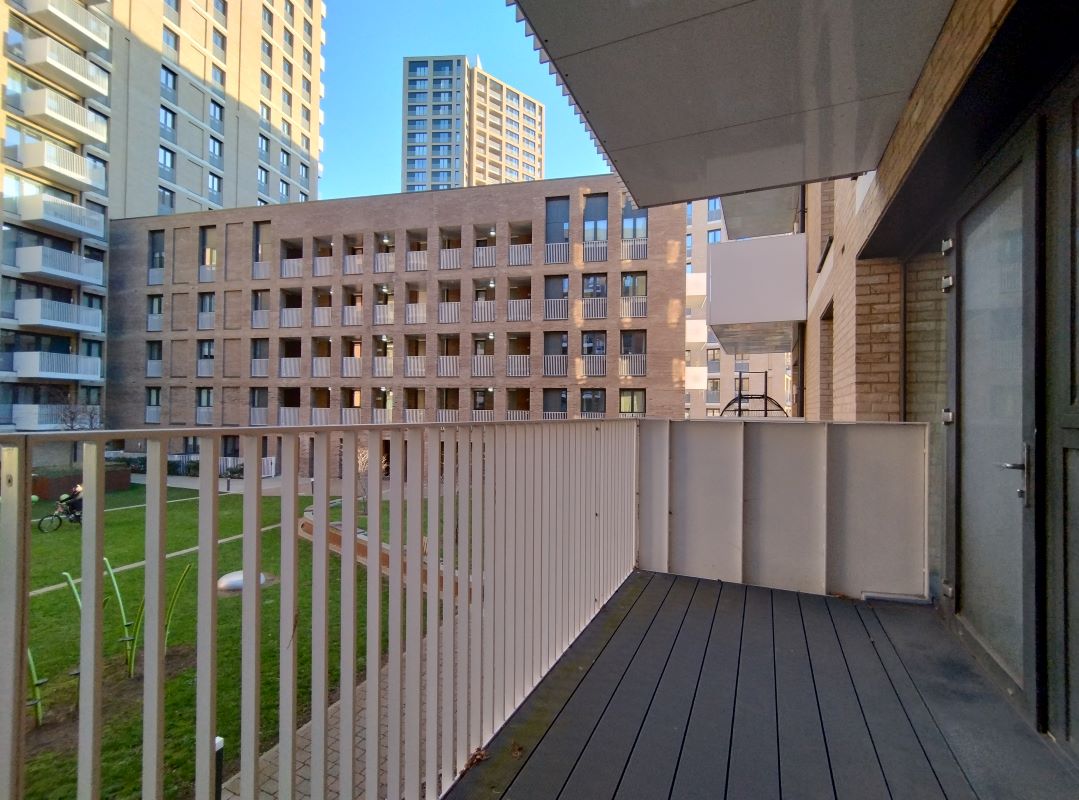 Flat 9 Viscount House, 8 Lakeside Drive, London, NW10 7GS