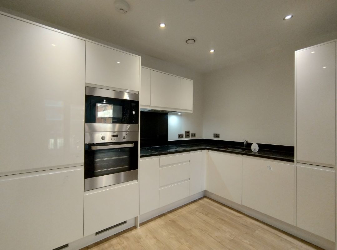 Flat 9 Viscount House, 8 Lakeside Drive, London, NW10 7GS