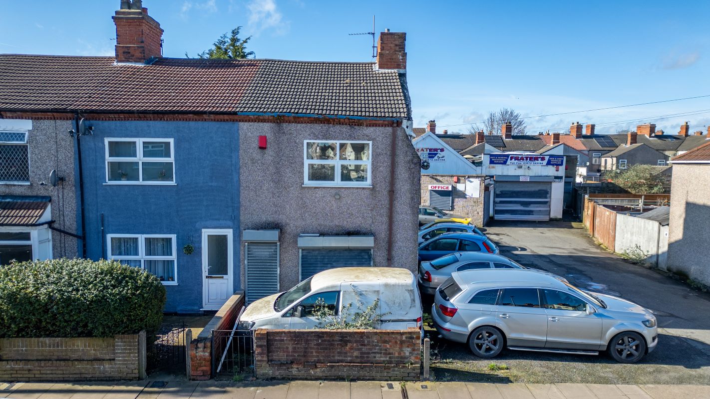 Property for Auction in Lincolnshire - 8 Legsby Avenue, Grimsby, South Humberside, DN32 0NP