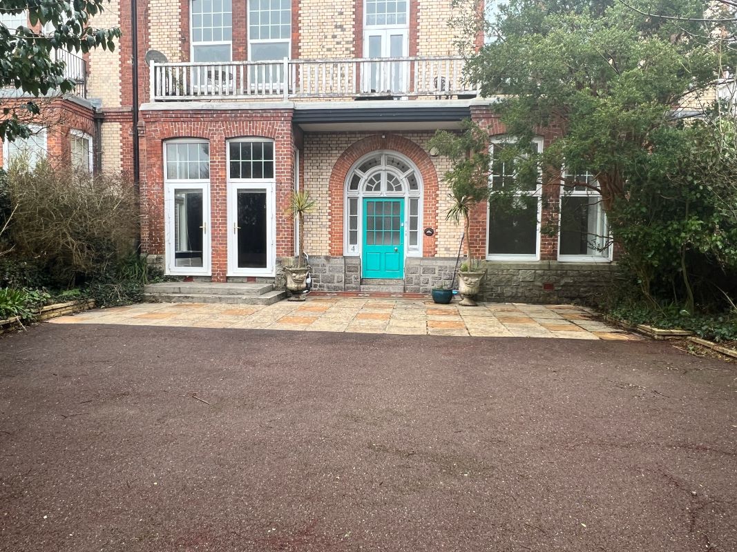 Property for Auction in South West - 4 Queens Gate Lipson, Plymouth, Devon, PL4 7PW