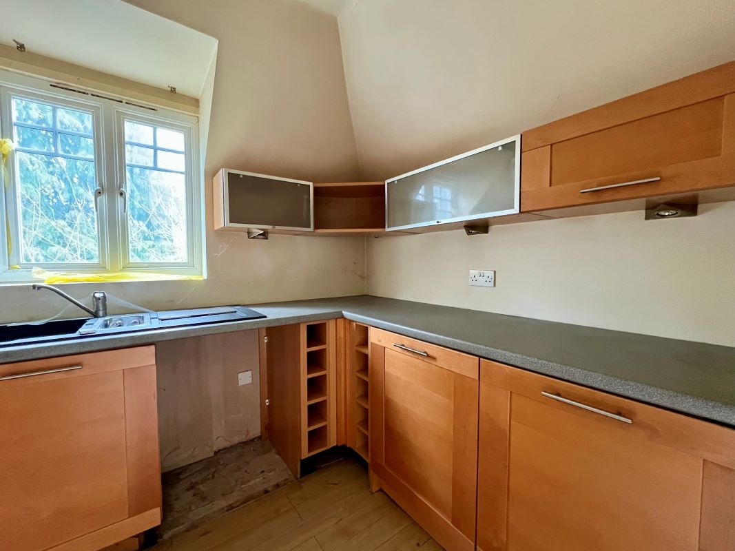 Flat 8 Birches House, 245 Birches Road, Redditch, Worcestershire, B97 4LR