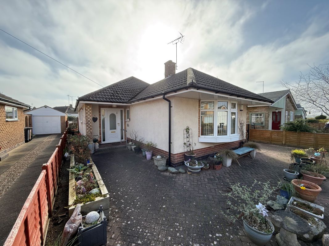 Property for Auction in Nottinghamshire & Derby - 6 Kingsley Crescent Long Eaton, Nottingham, Nottinghamshire, NG10 3DB