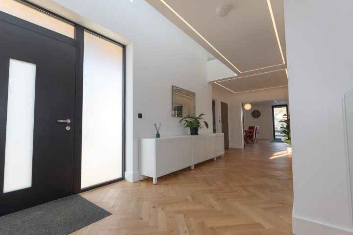 174 Crooked Mile, Waltham Abbey, Essex, EN9 2ES