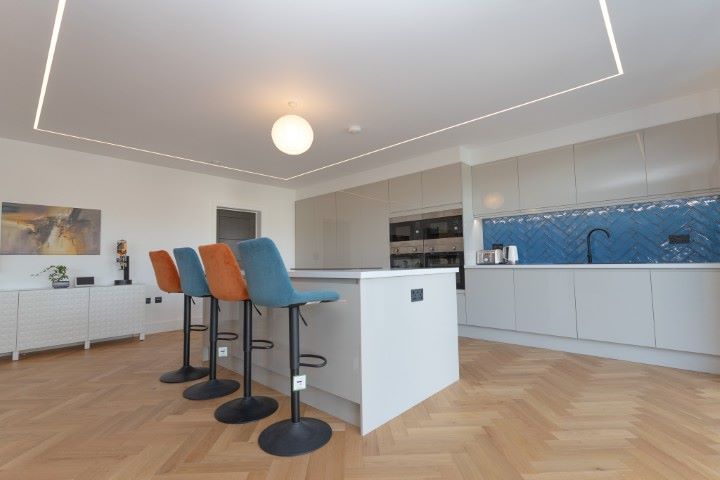 174 Crooked Mile, Waltham Abbey, Essex, EN9 2ES