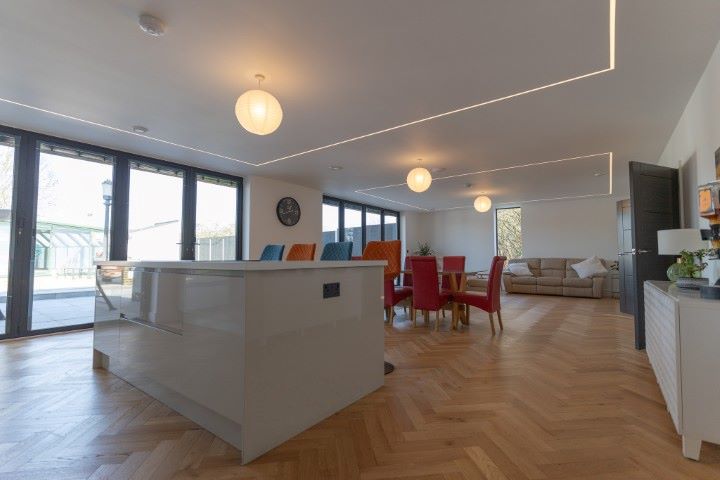 174 Crooked Mile, Waltham Abbey, Essex, EN9 2ES