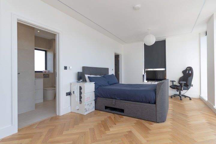 174 Crooked Mile, Waltham Abbey, Essex, EN9 2ES