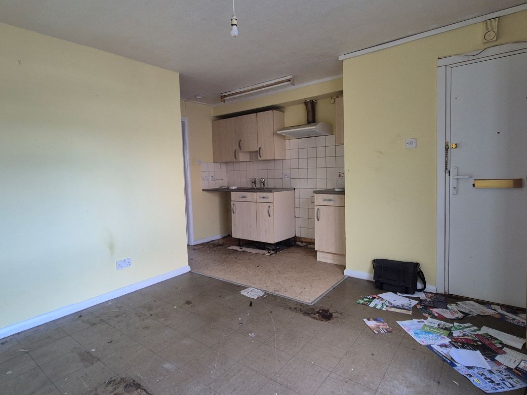 Flat 1 Gurdons, Chawton Park Road, Alton, Hampshire, GU34 1RF